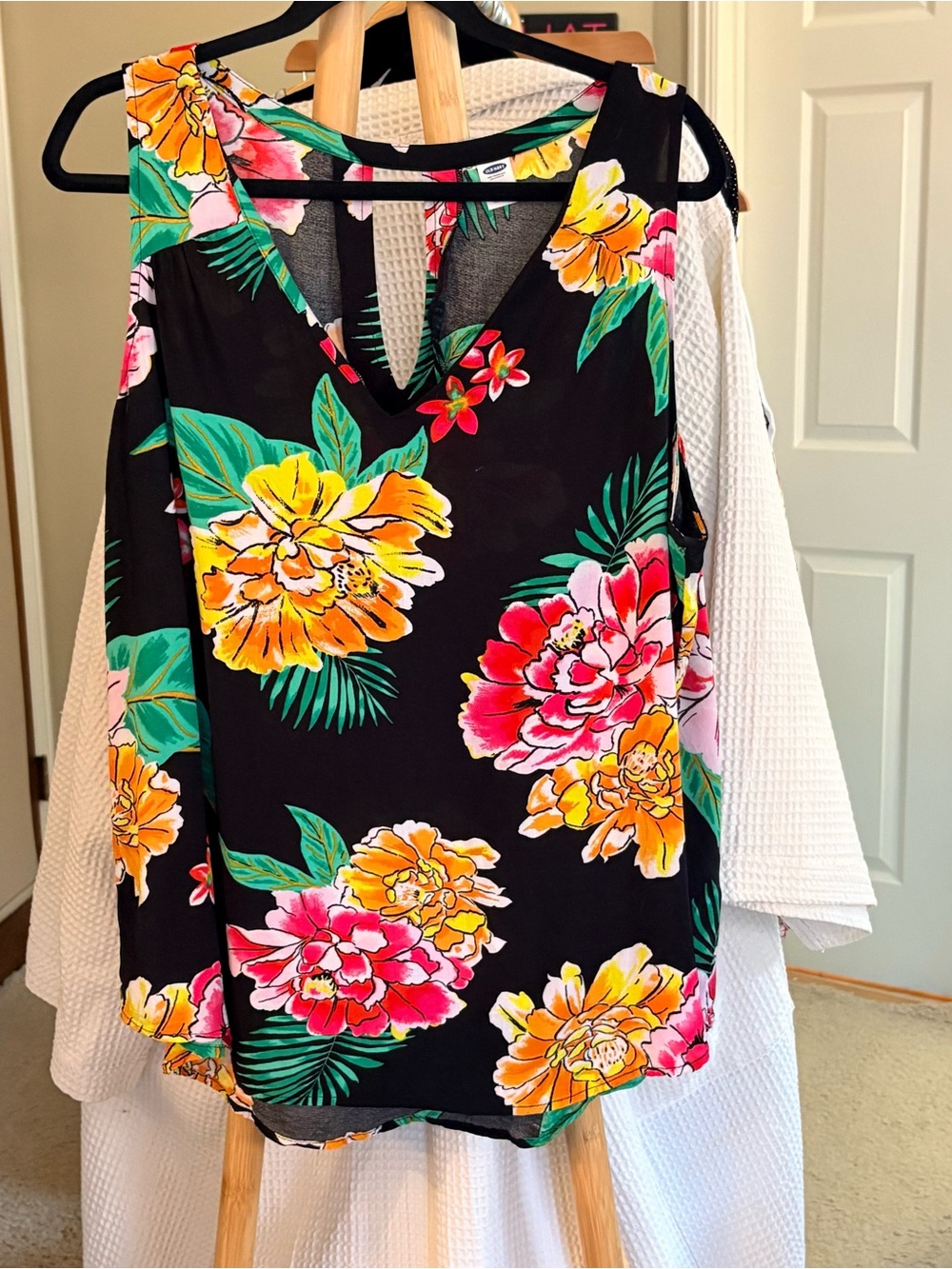 Old Navy Black Floral V-Neck Camisole with Pink and Yellow Blooms XXL